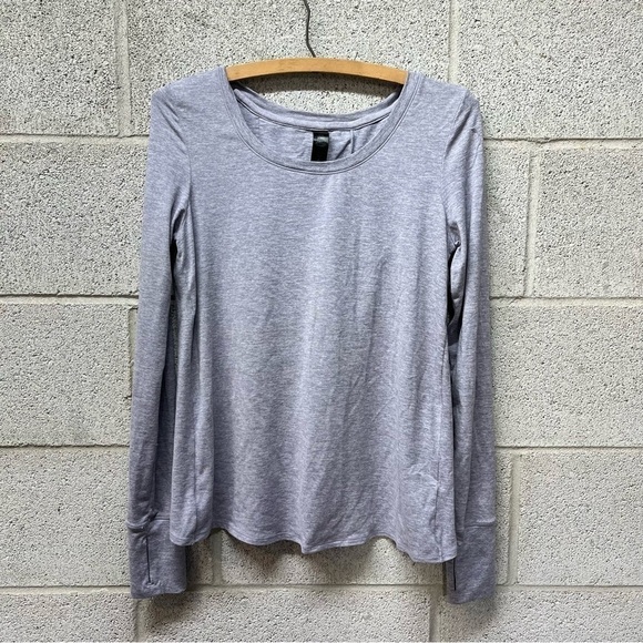 Yogalicious Long Sleeve Open Back Shirt - Picture 1 of 3